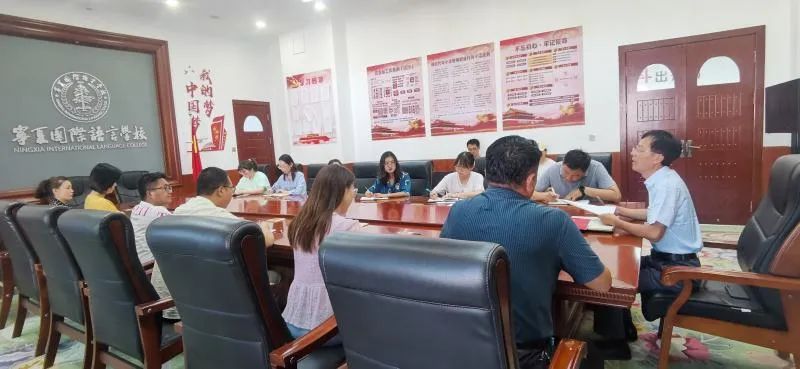 迎“七一”主题活动 | “唱国歌·温誓词·知党史”(图4) 1-200F122414NI.jpg