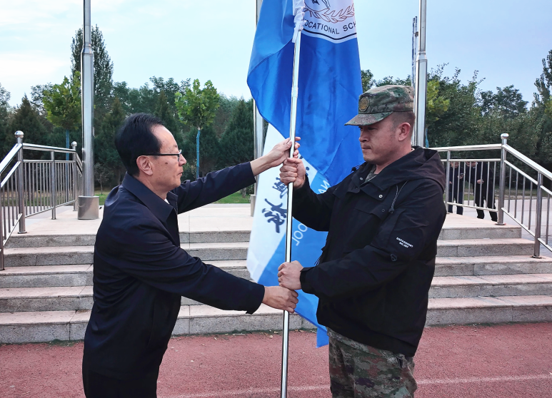 塞上宁商路 行走悟初心 | 我校全体师生开展“行走的思政课”主题活动(图6)