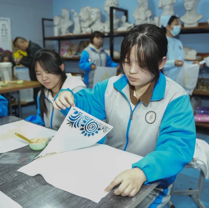 文化传薪火 非遗进校园 | 宁夏图书馆2025“文兴塞上”系列活动走进我校(图10)