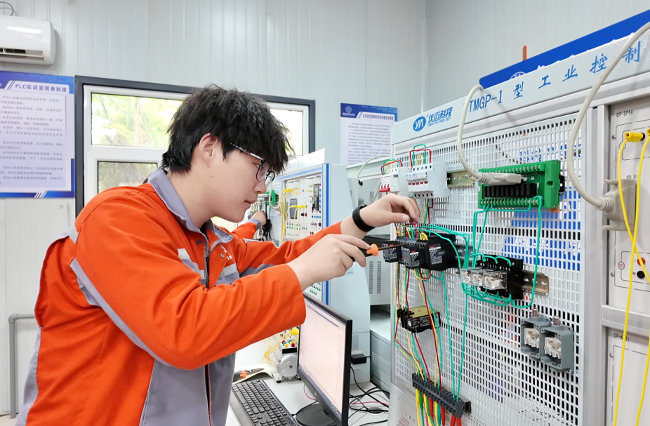 专业介绍丨电气设备运行与控制(图6) 1-260601102JUT.png
